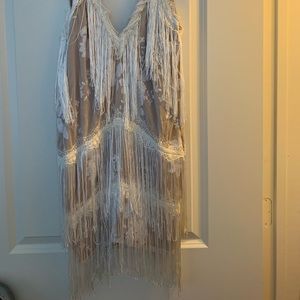 White dress size xl runs small